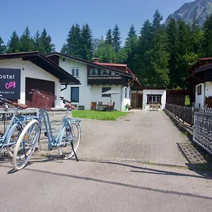 https://mountain-hostel-city.com-bavaria.com