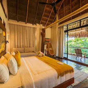 https://casa-teka.quintano-roohotels.com